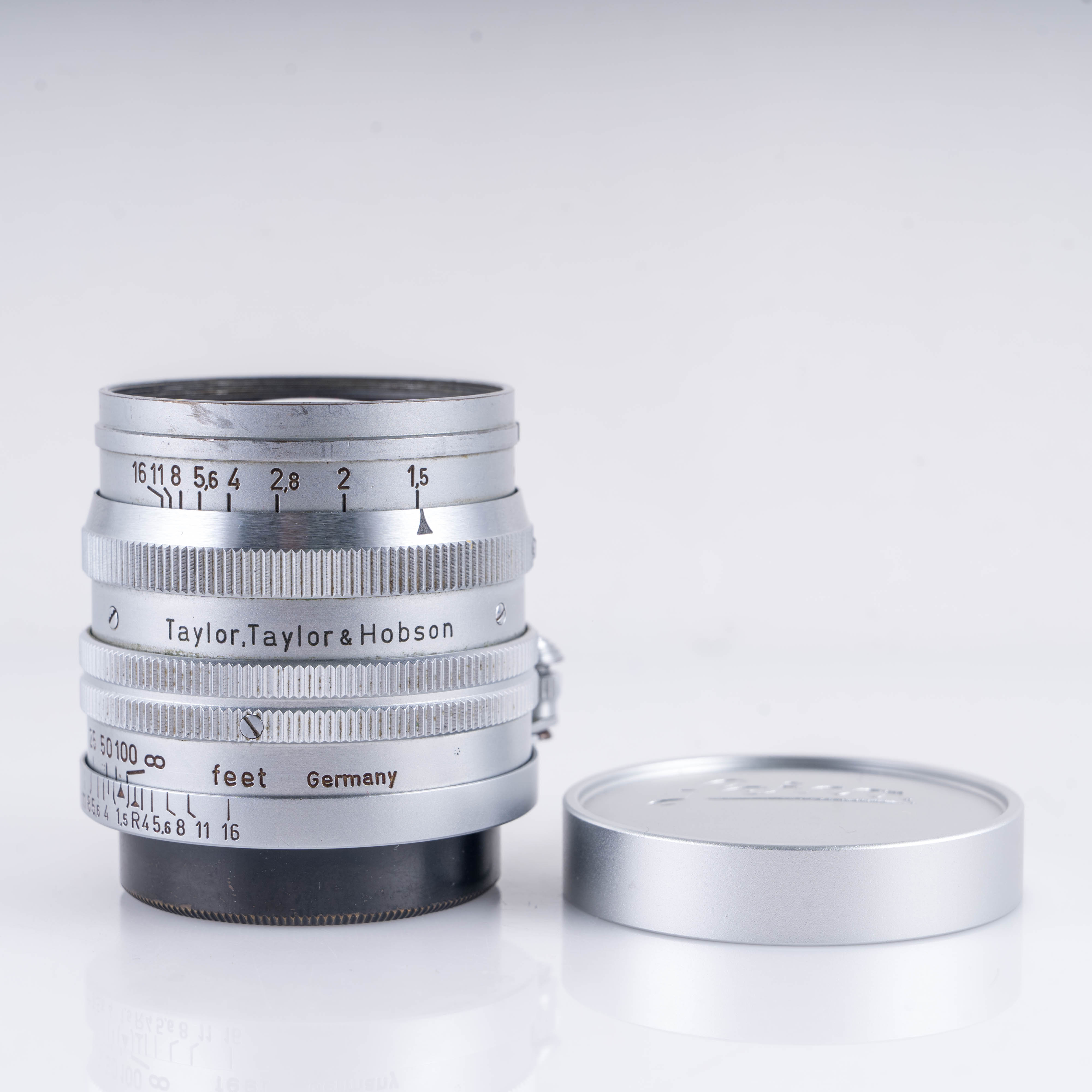 LEITZ Leica Summarit L39 50mm/F1.5 Lens Yr.1950 LTM Germany #10930