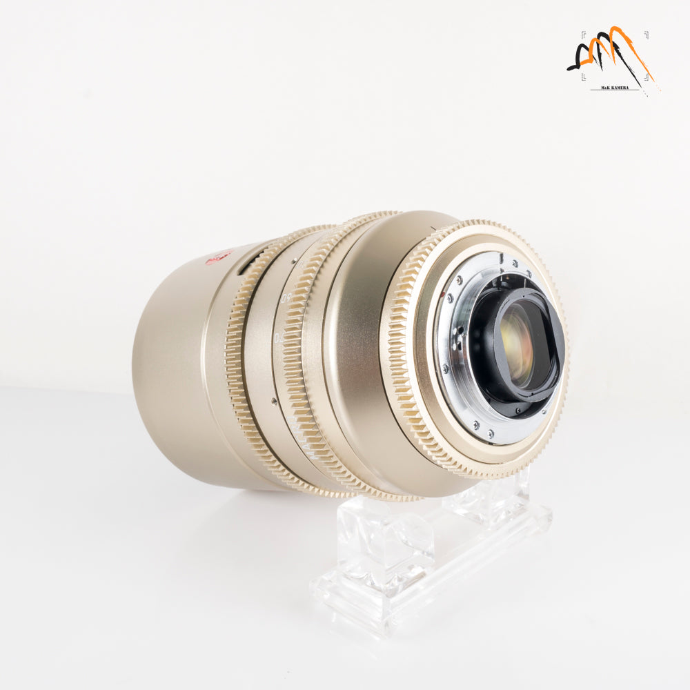 Leica Vario-Elmarit-R 35-70mm/F2.8 ASPH rehoused movie lens 11275 #68948