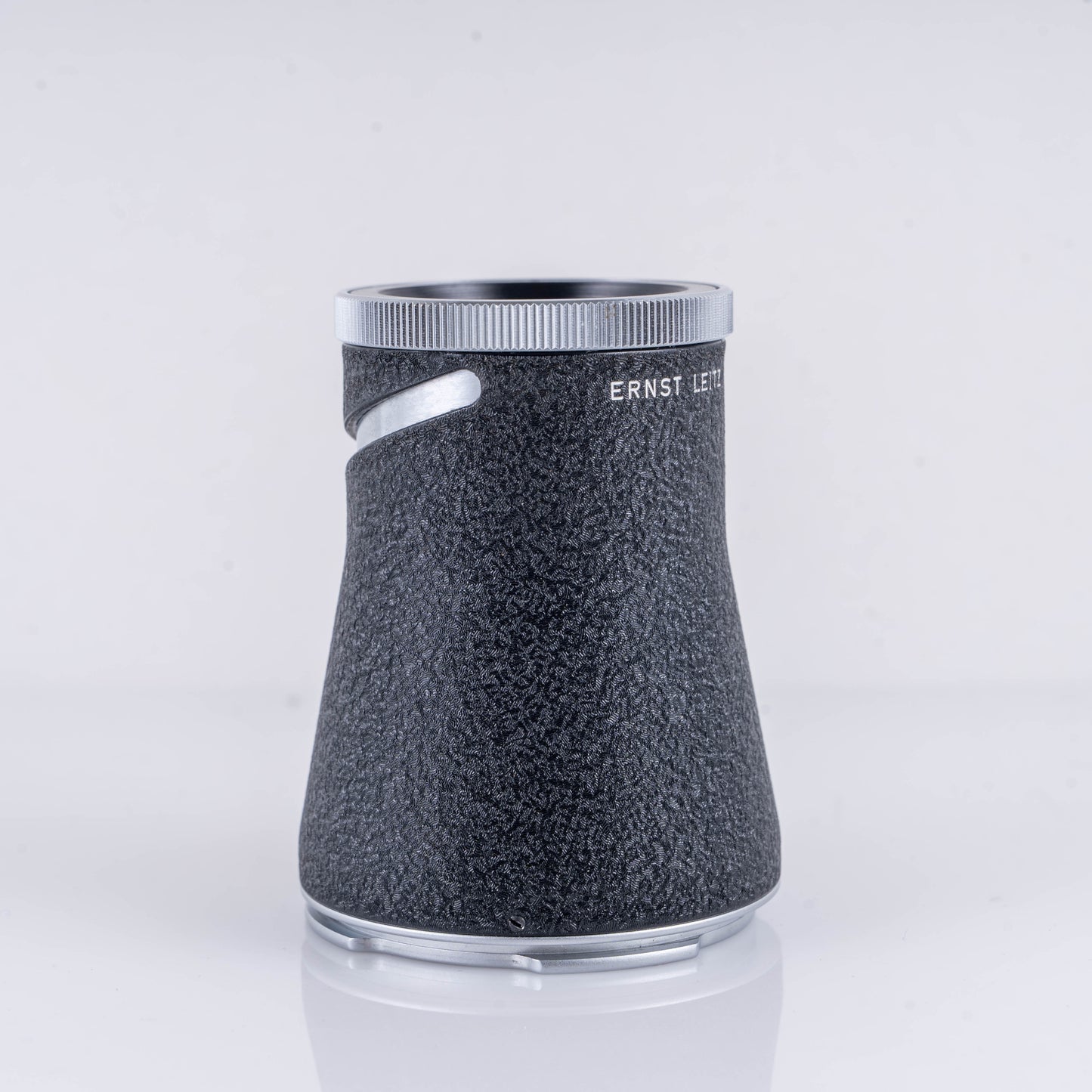 Leica LVFOO Black 5X Magnifying Chimney viewfinder #10938