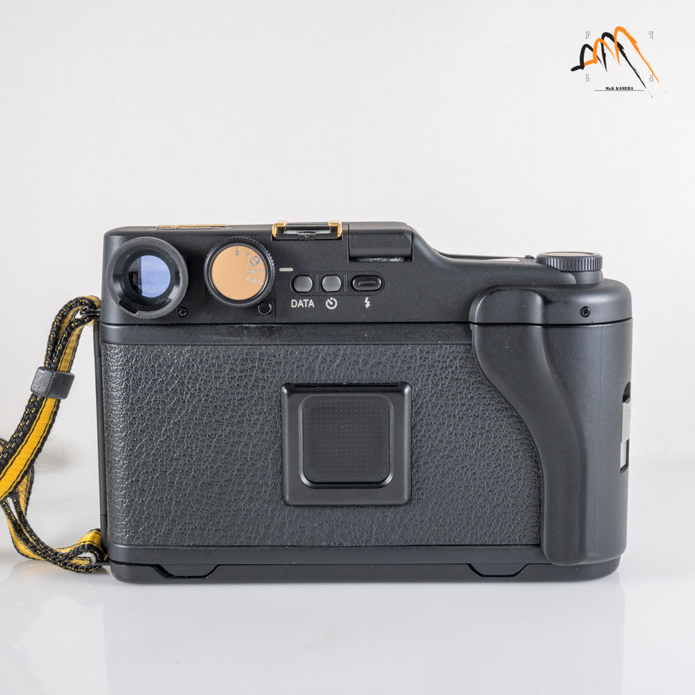Fuji GA645Wi Professional 45/4.0 15th Anniversary Film Medium