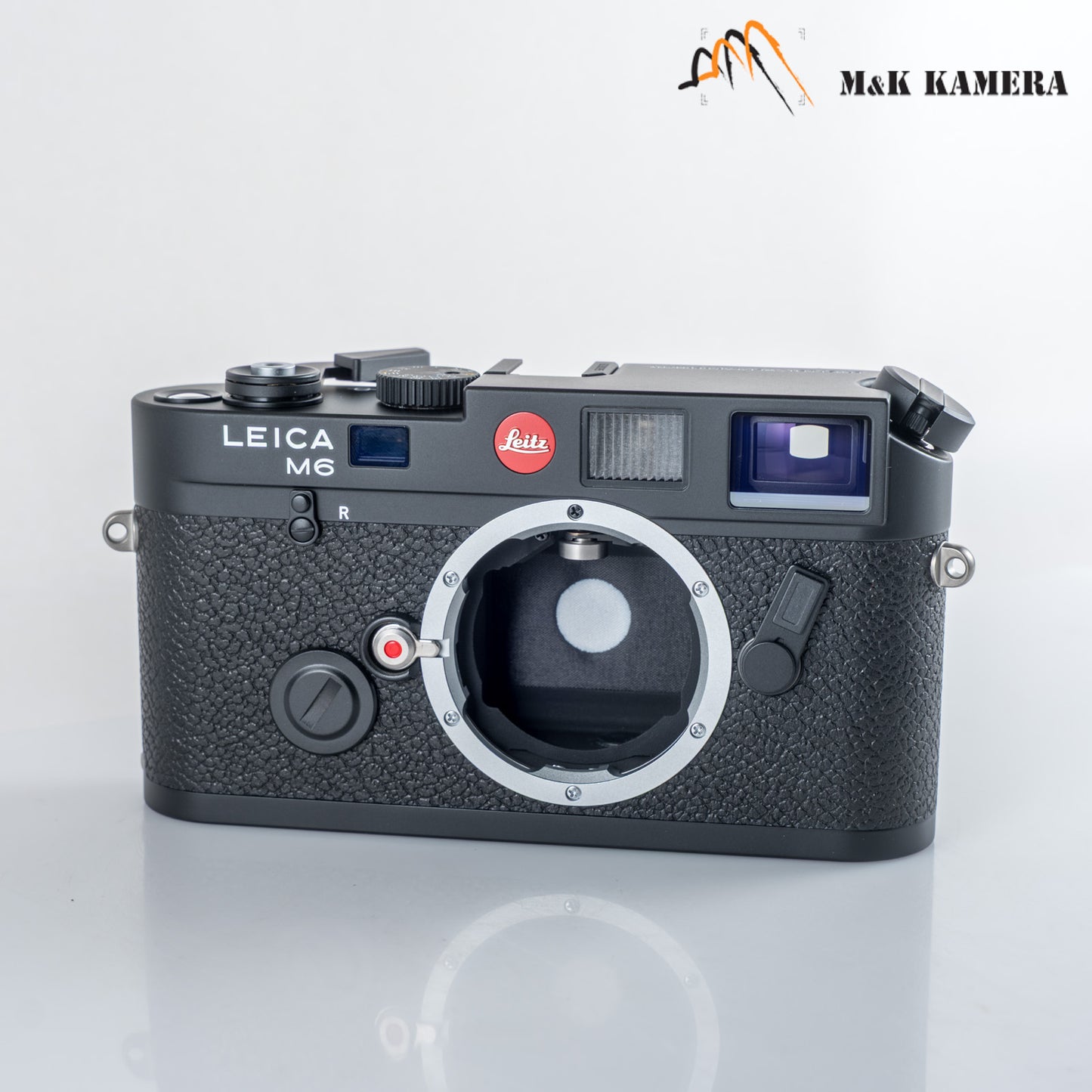 Brand New Leica M6 2022 0.72 Black Film Rangefinder Camera 10557 #10557