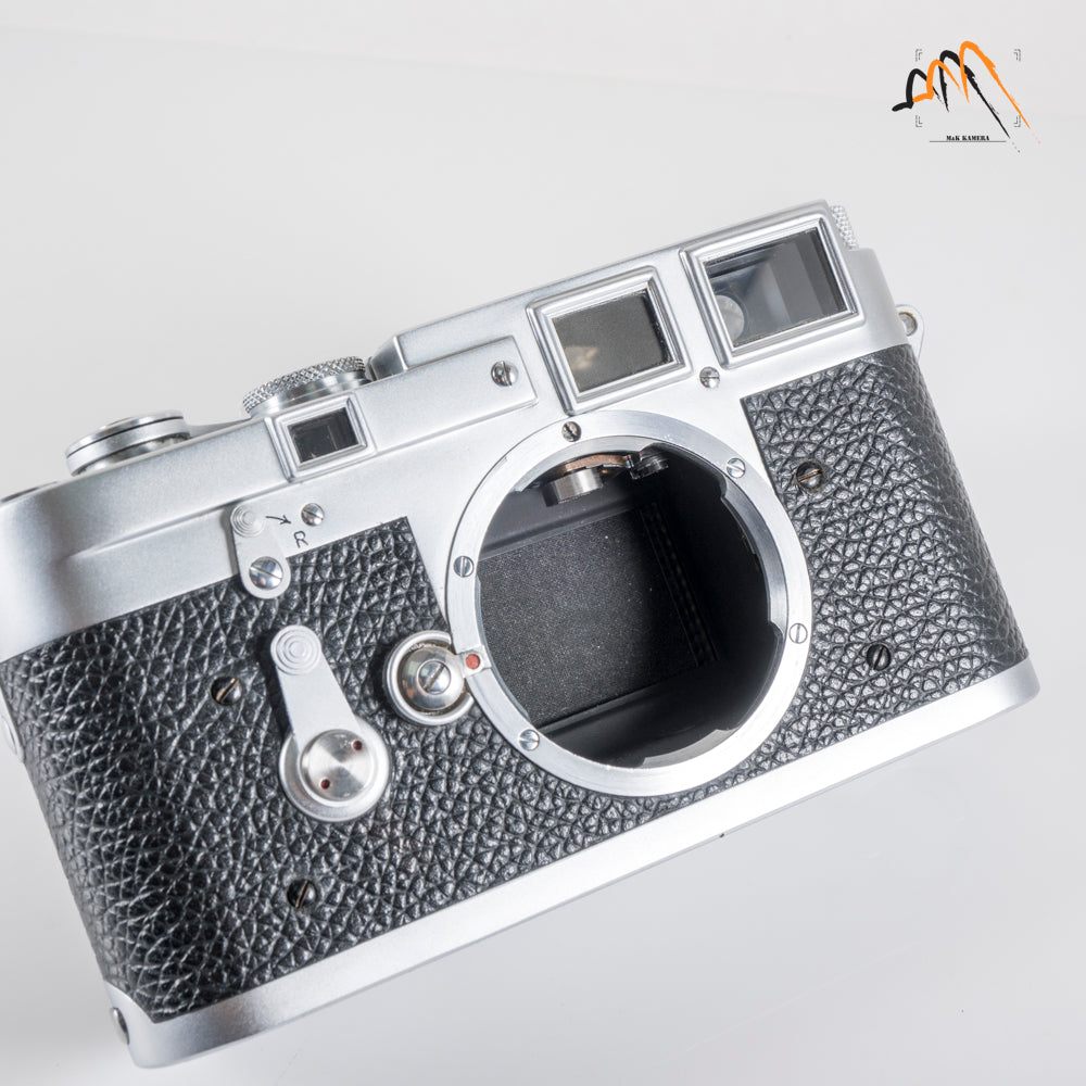 Leica M3 Double Stroke Film Rangefinder Camera #23540