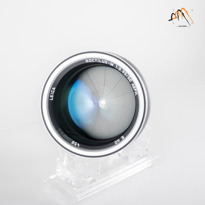 Leica Noctilux-M 50mm/F0.95 ASPH 11667 Silver Lens Germany 11667 #23802