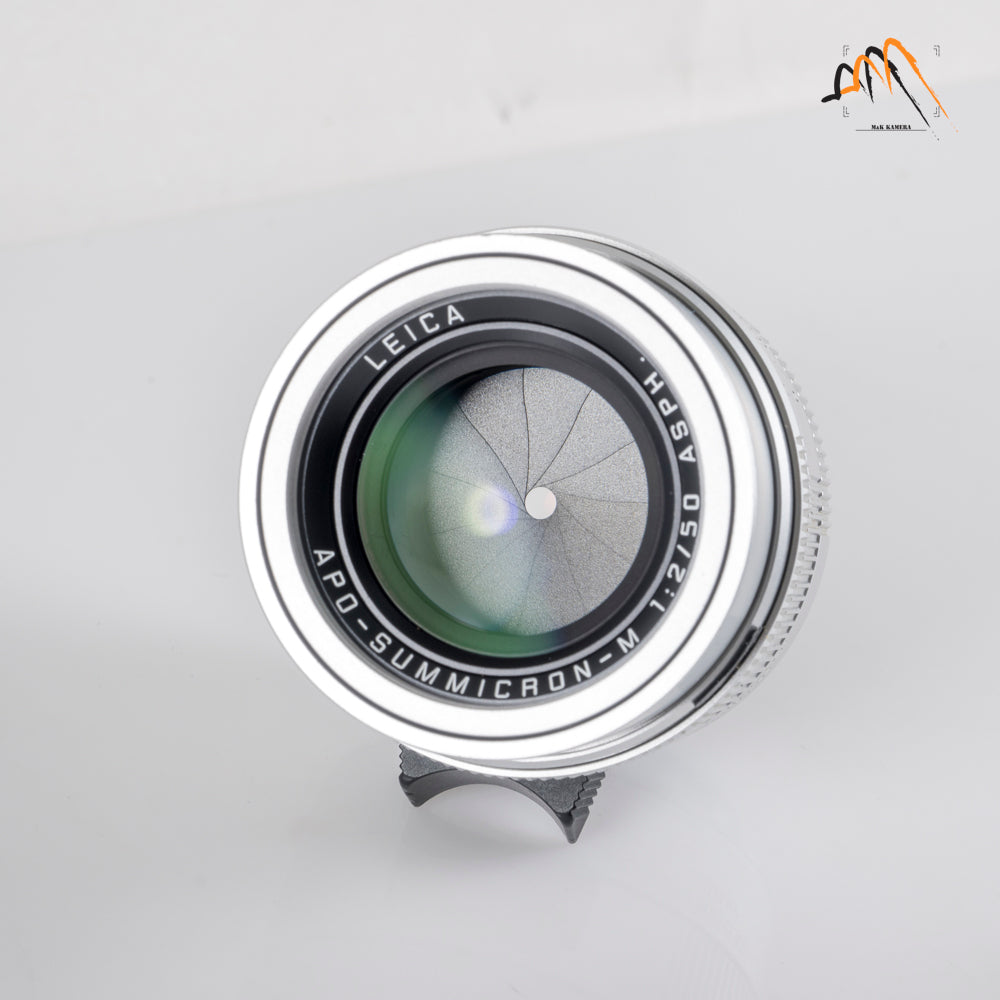 Leica APO-Summicron-M 50mm/F2.0 Silver Mint condition 11142 #11728