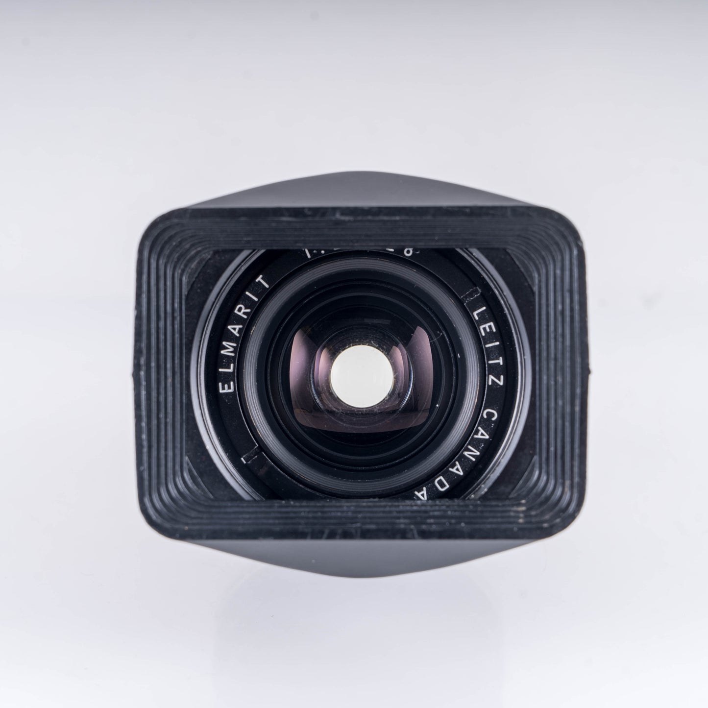 LEITZ Leica Elmarit M 28mm/F2.8 Ver.II Lens Yr.1972 Canada 11802 #10925