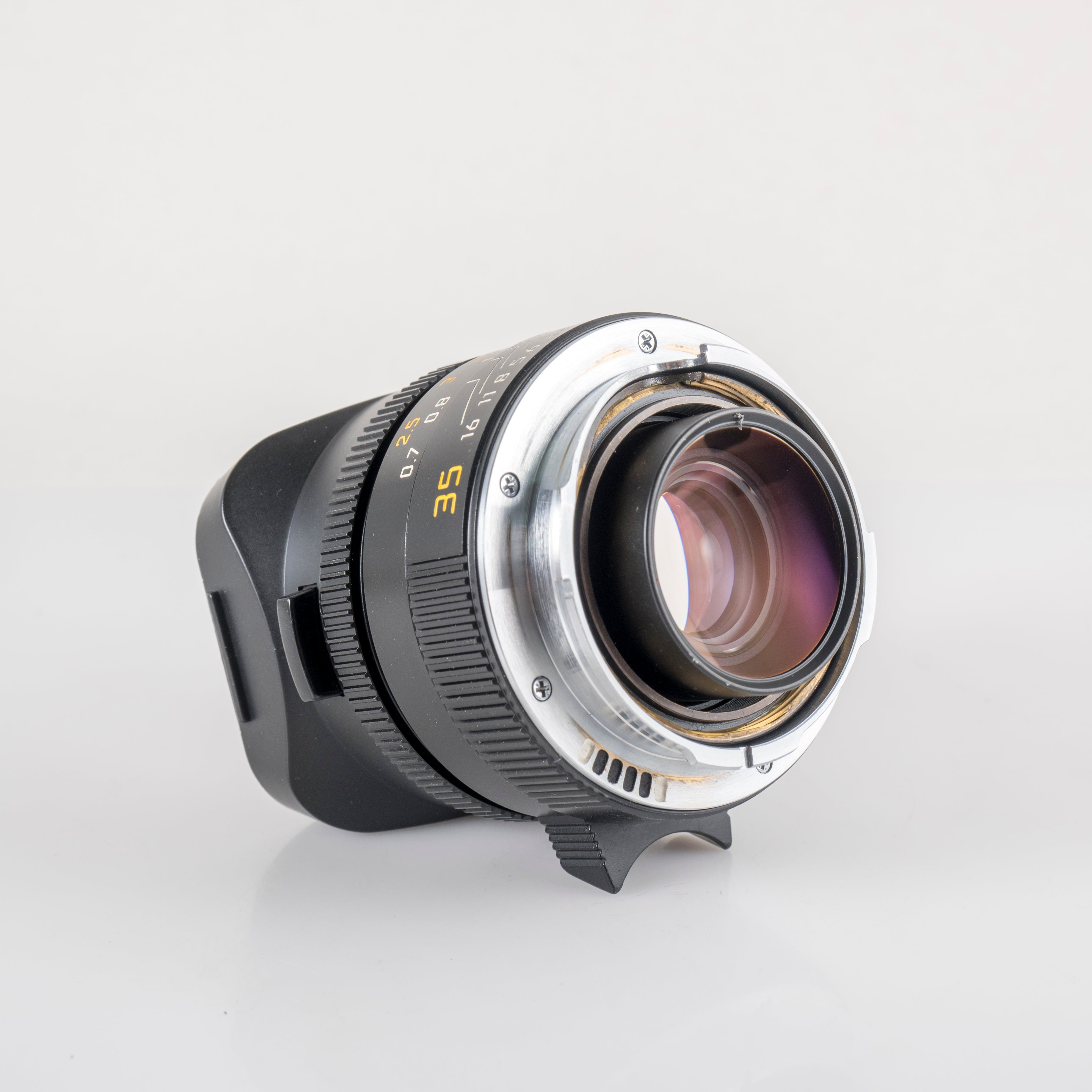 Leica Summicron-M 35mm/F2.0 ASPH/ 11879 Black Lens Yr.2001 Germany