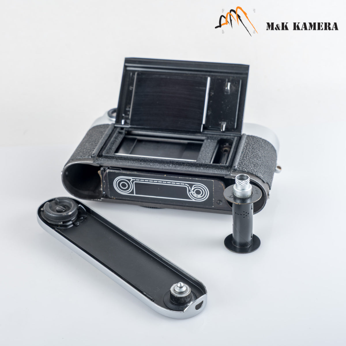 Leica M2 Silver Film Rangefinder Camera #23907