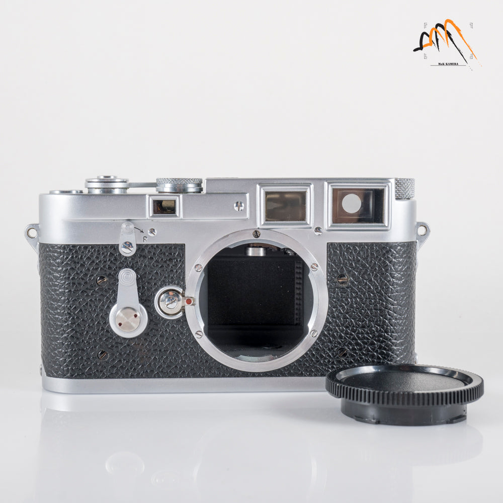 Leica M3 Double Stroke Film Rangefinder Camera #23540