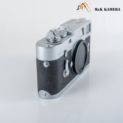 Leica M2 Silver Film Rangefinder Camera #24001
