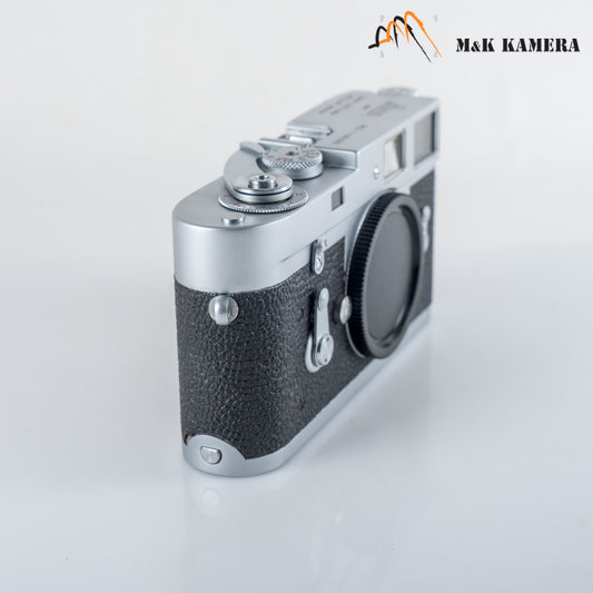 Leica M2 Silver Film Rangefinder Camera #24001