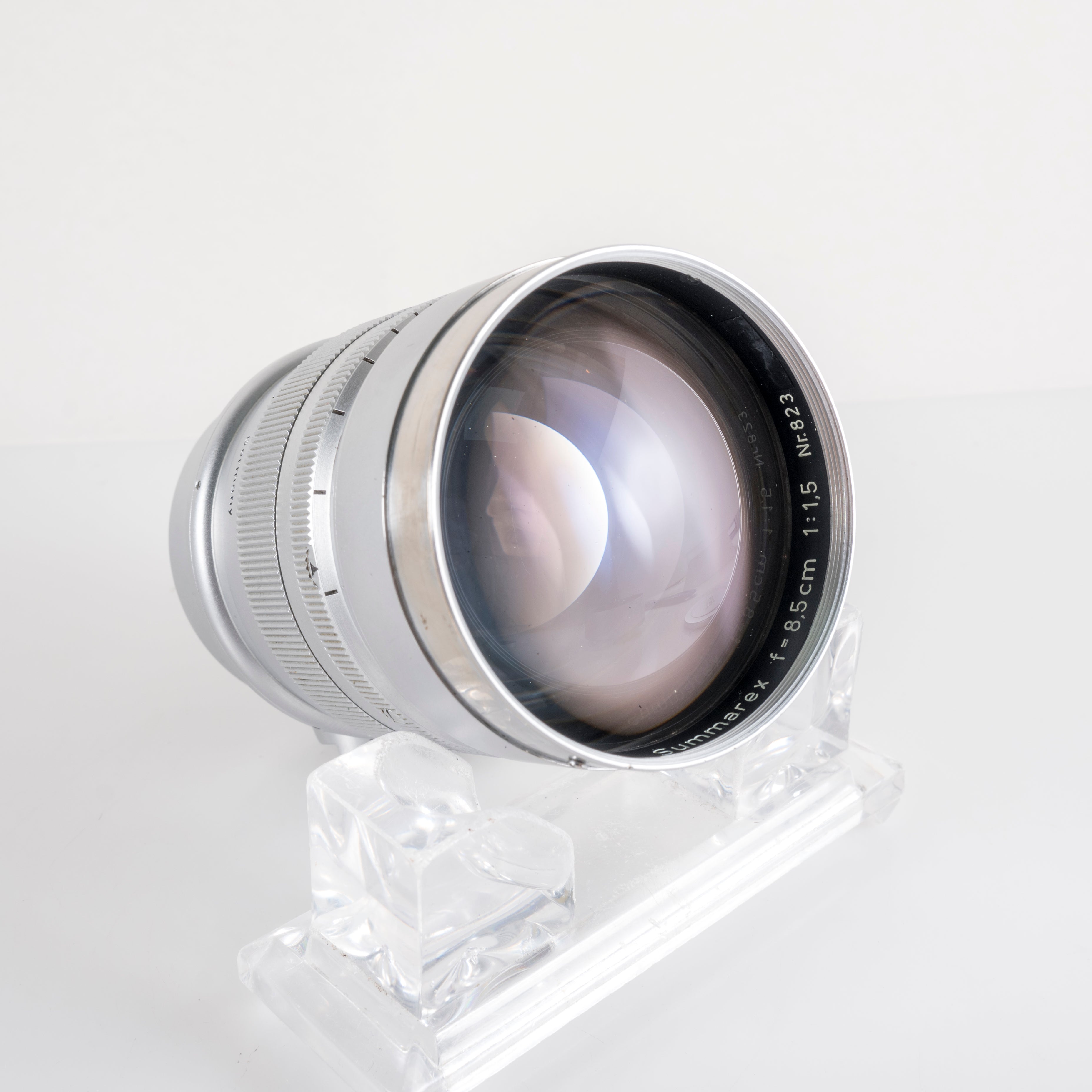 Leica Summarex L39 85mm/F1.5 with hood #11926 – M&K Kamera