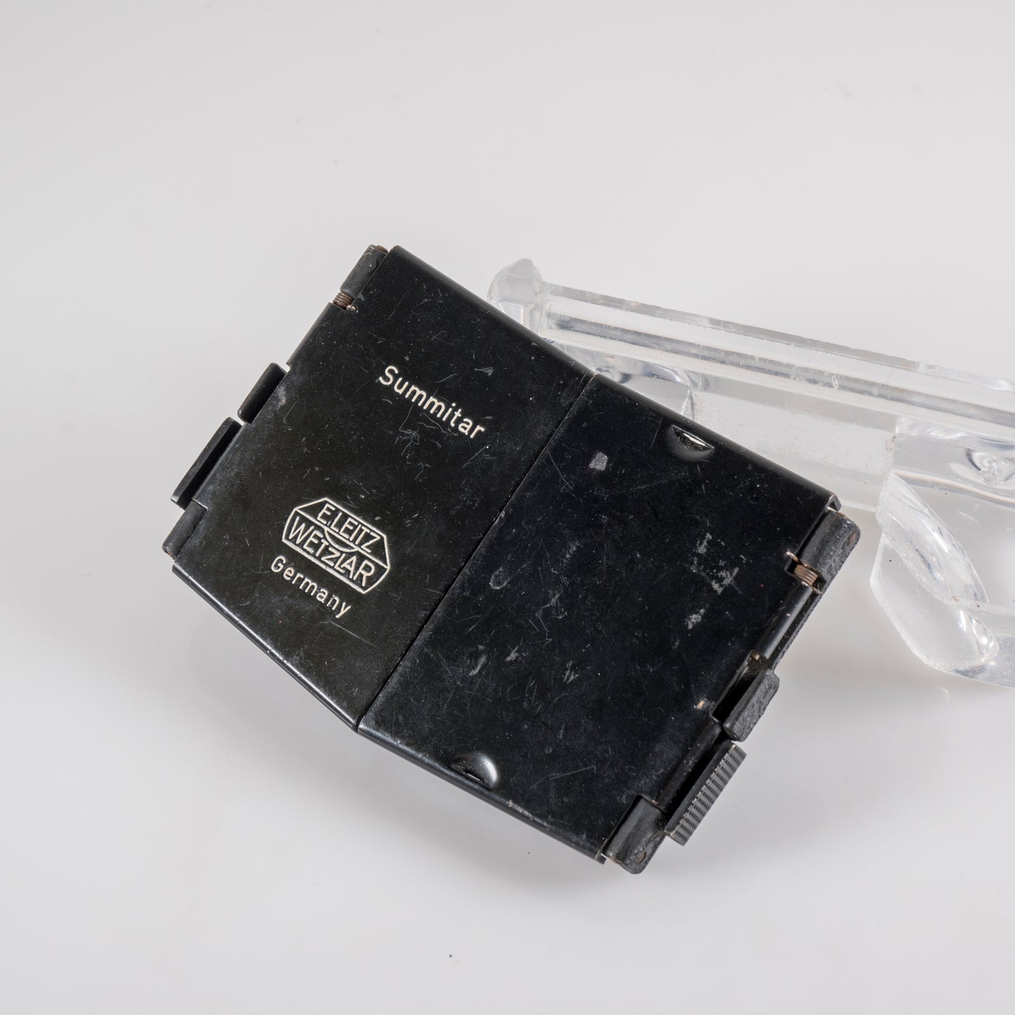 Leica SOOPD/SOOFM Clip-On Hood for Summitar/Summicron 5cm f/2.0 #88703