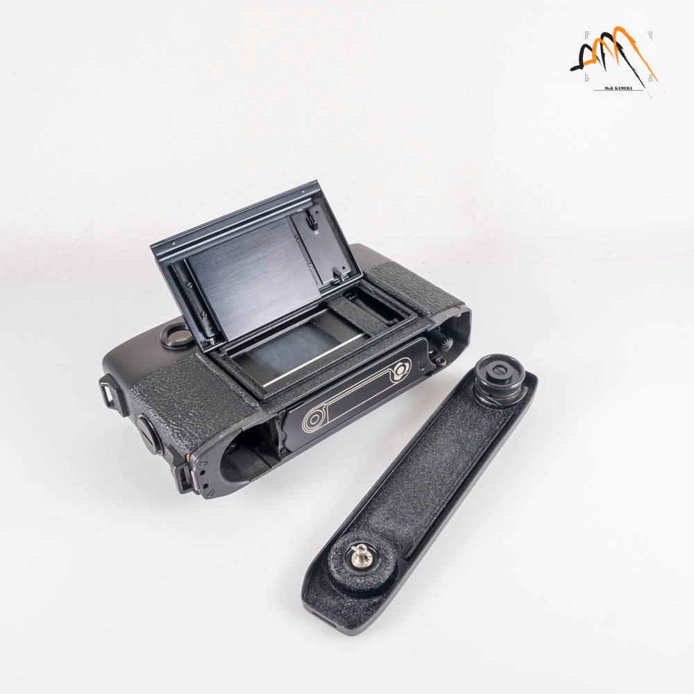 Leica M5 Black Film Rangefinder Camera #11353