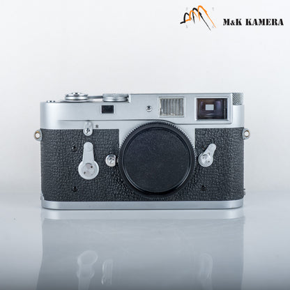Leica M2 Silver Film Rangefinder Camera #23907