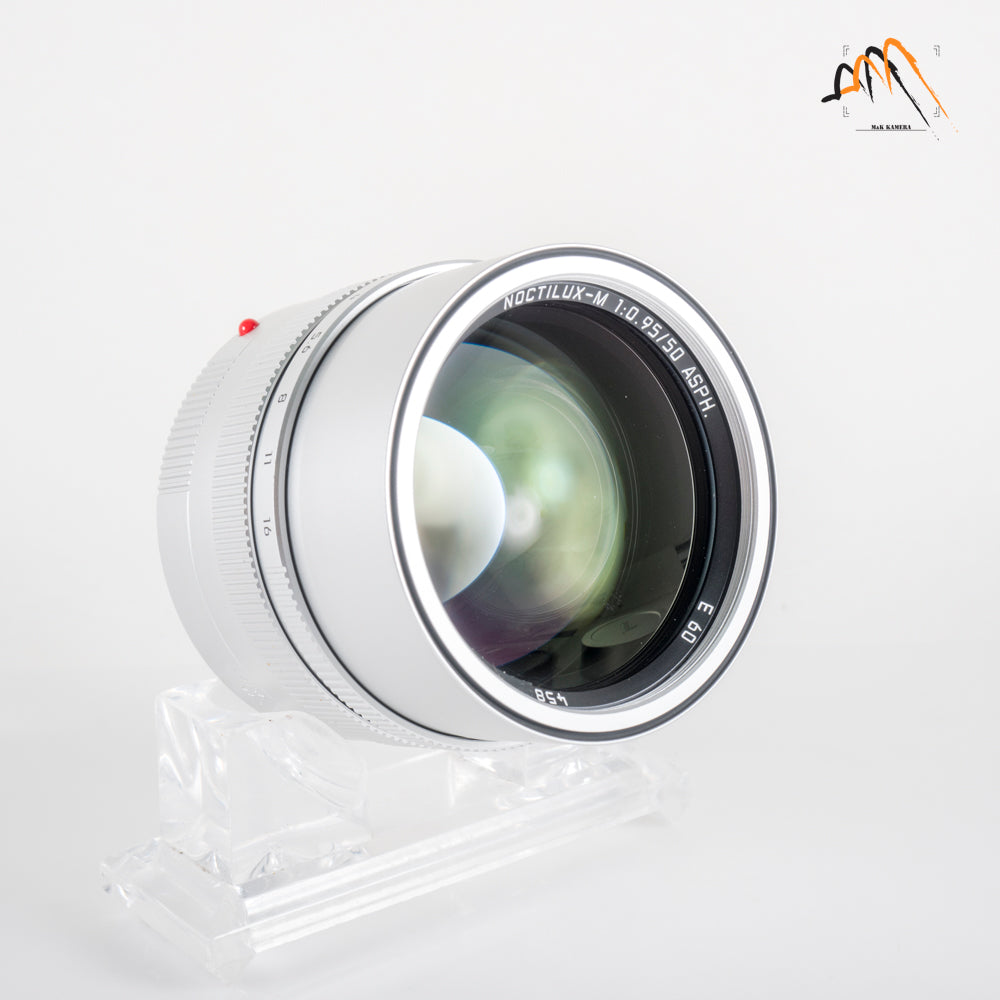 Leica Noctilux-M 50mm/F0.95 ASPH 11667 Silver Lens Germany 11667 #23802