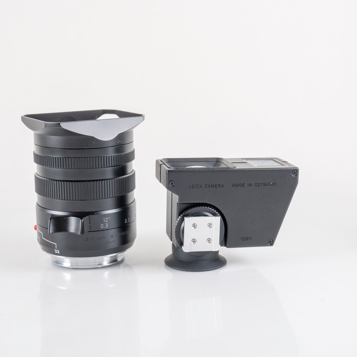 Leica Tri-Elmar-M 16-18-21mm/F4.0 ASPH/ w/ finder boxed 11642 11642 #11900
