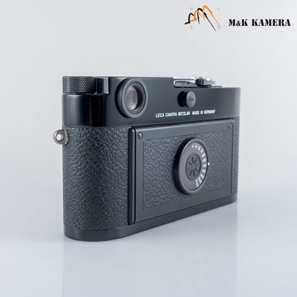 Leica MP 10302 0.72 Black Paint Film Rangefinder Camera 10302 #23927