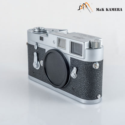 Leica M2 Silver Film Rangefinder Camera #23907