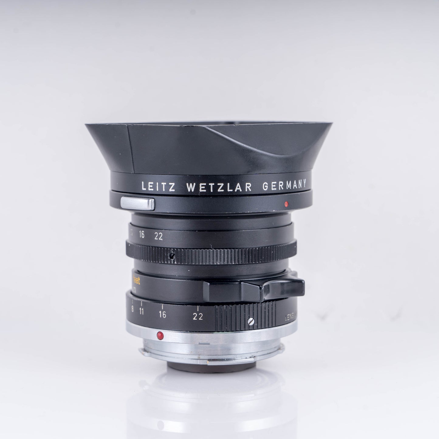 LEITZ Leica Elmarit M 28mm/F2.8 Ver.II Lens Yr.1972 Canada 11802 #10925