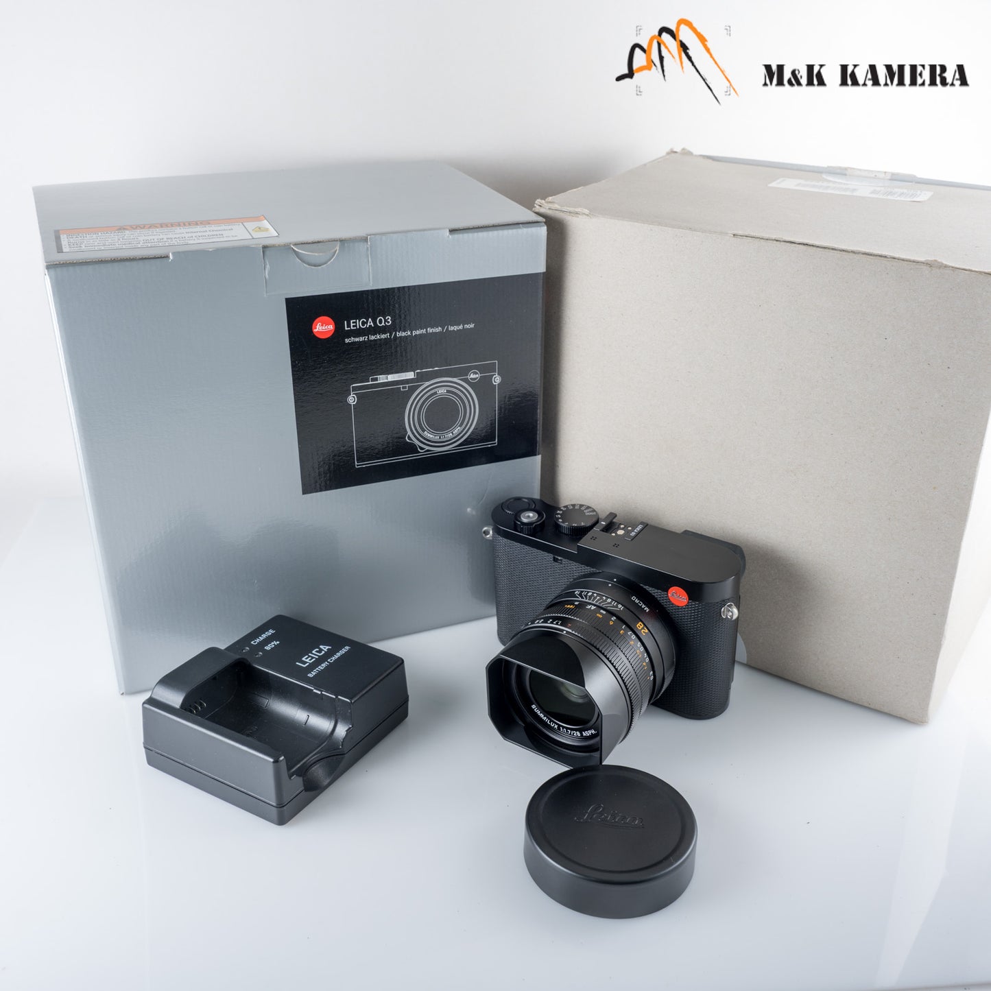 Leica ﻿Q3 28mm f/1.7 19080 60MP Digital Point & Shoot Camera 19080 #23961