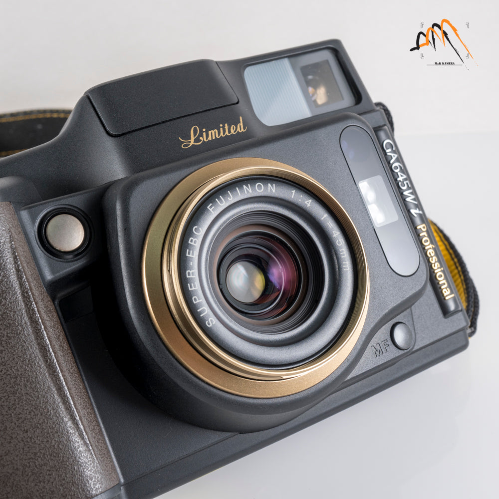 Fuji GA645Wi Professional 45/4.0 15th Anniversary Film Medium