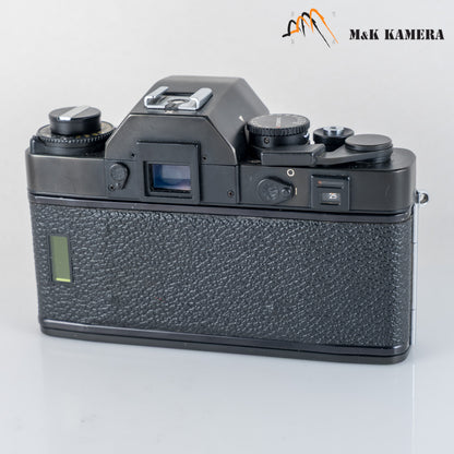 Leica R3 Film SLR Camera #23917